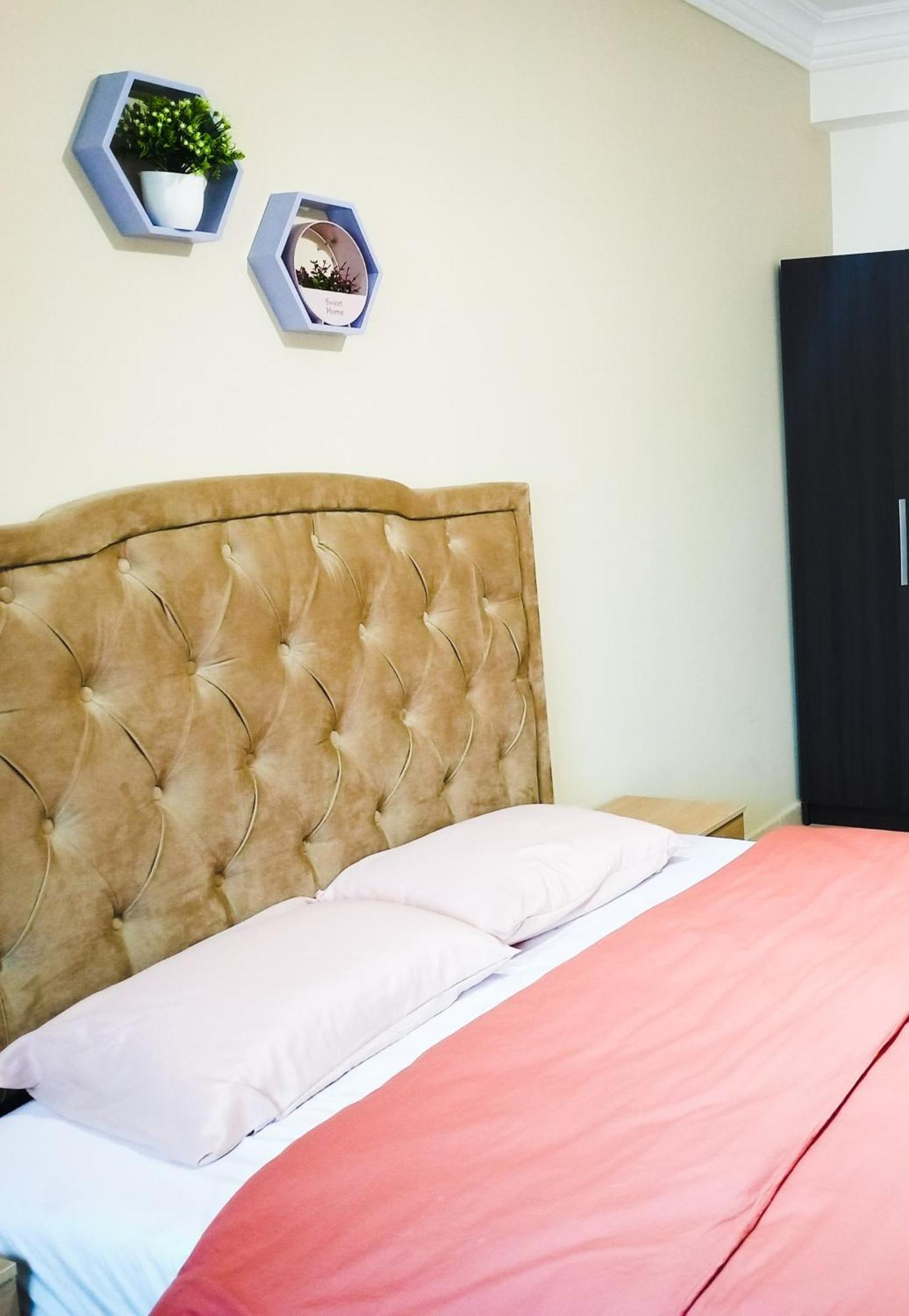 NOUVEAU Appartement très propre a coté de MARJANE Tangeri Esterno foto